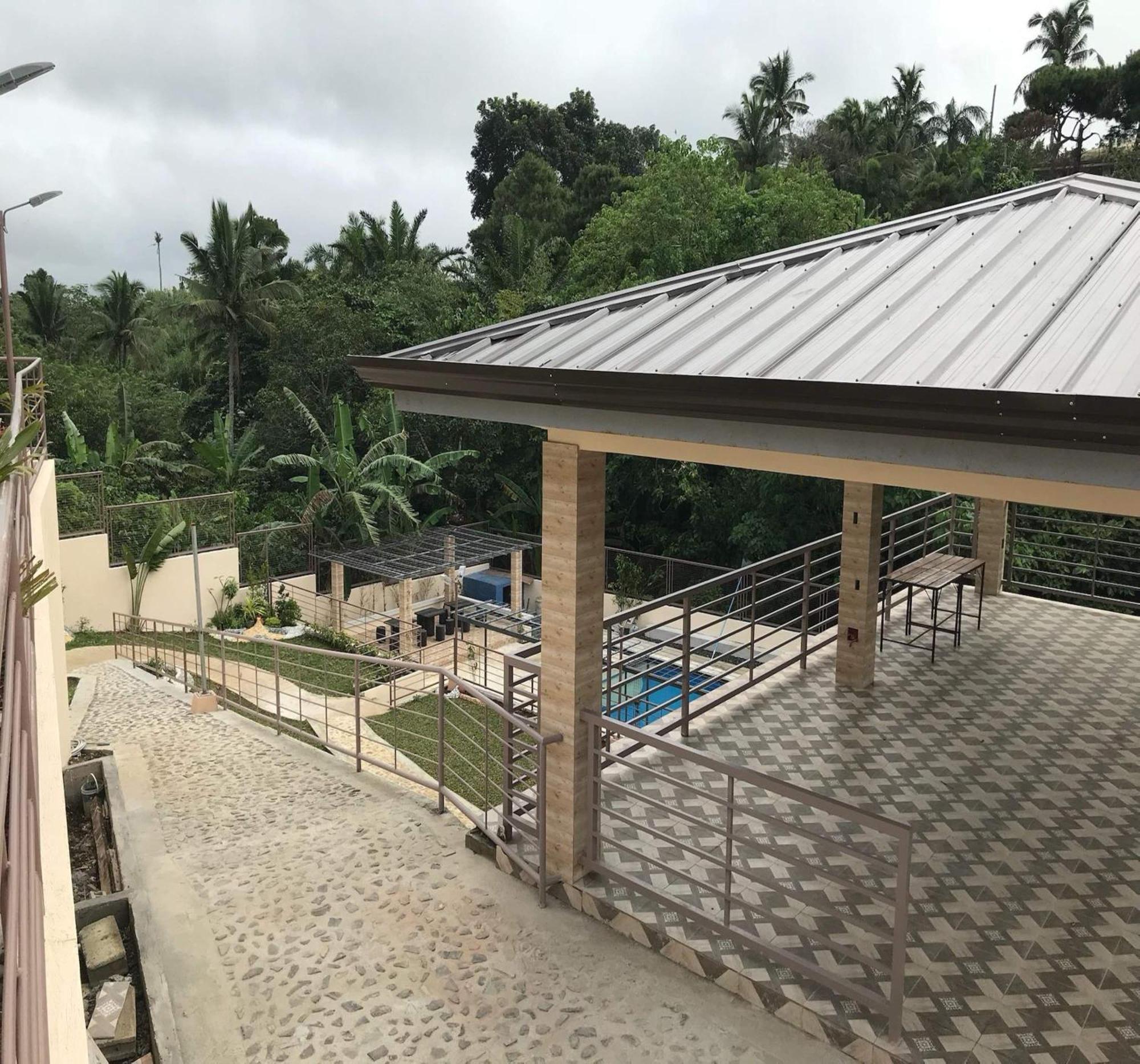 Oyo 1067 Villa Sofia At Silang Tagaytay City Exterior foto